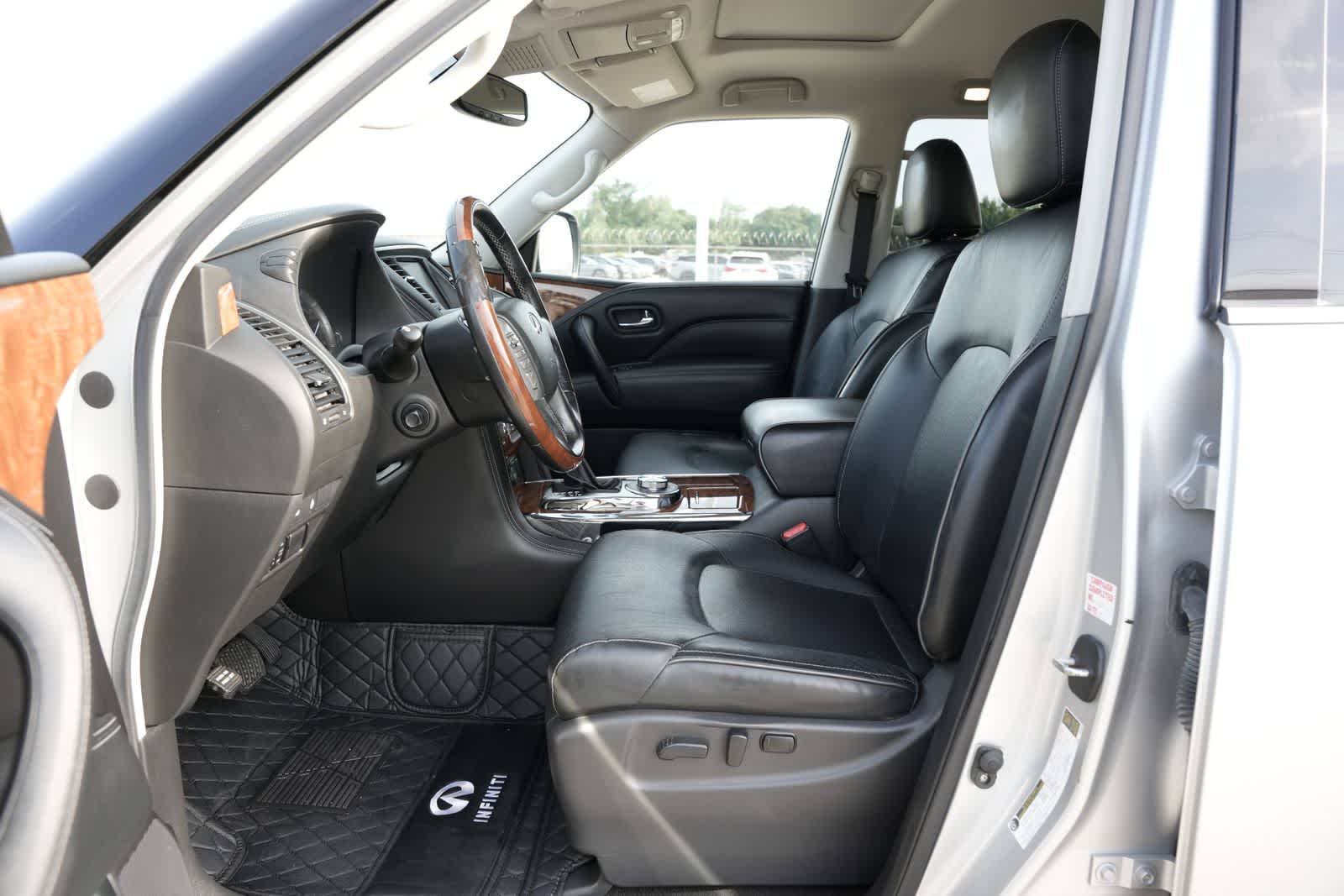 Thumbnail: 2019 INFINITI QX80 - 17