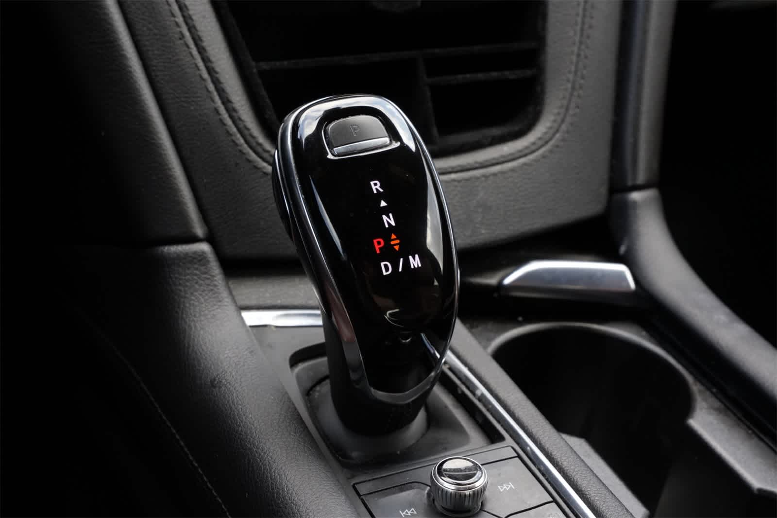 Thumbnail: 2020 Cadillac XT5 - 15