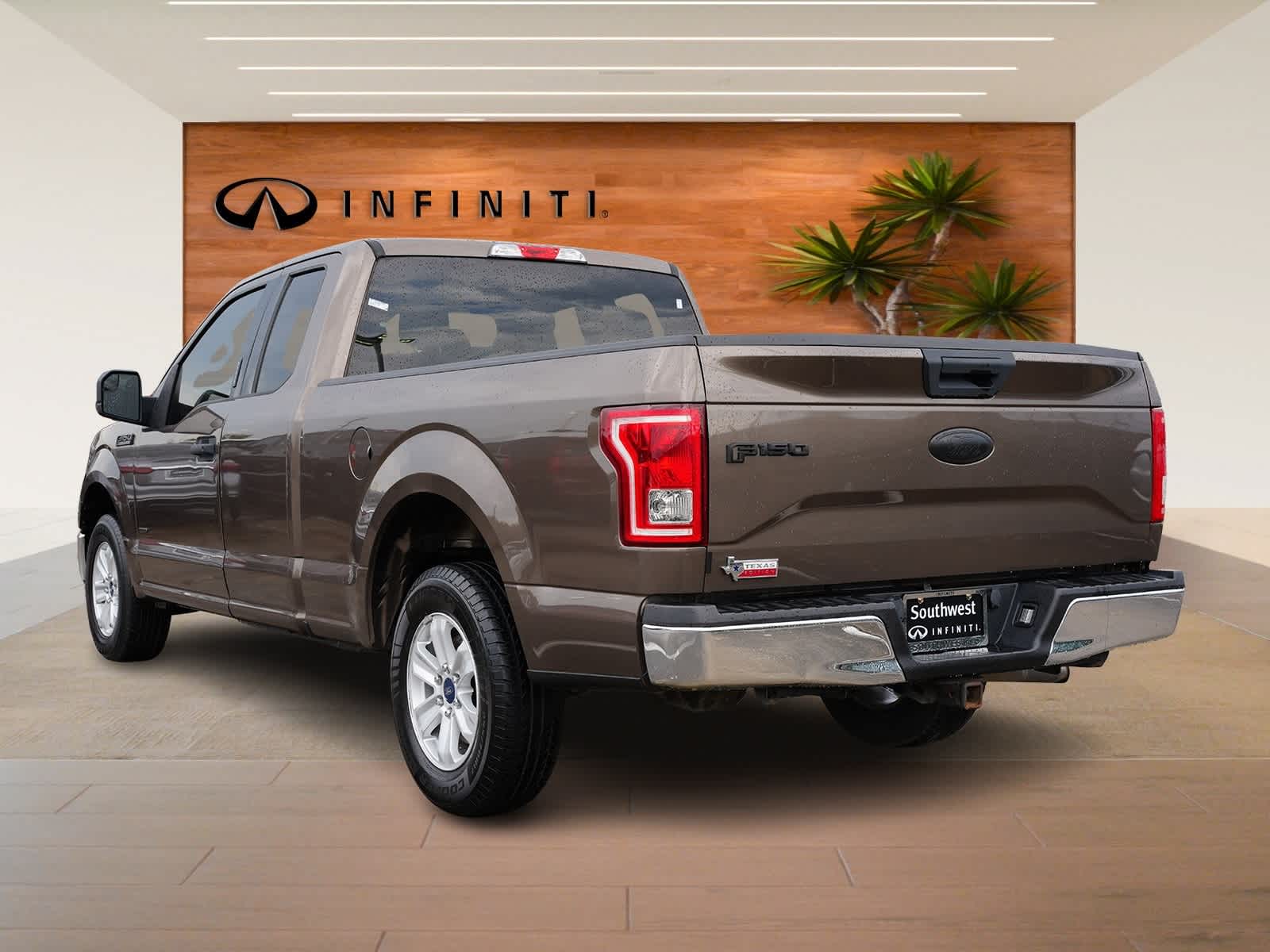 2016 Ford F-150  5
