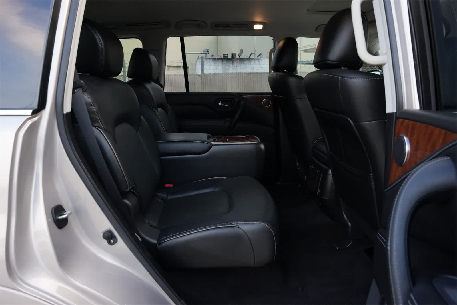 Thumbnail: 2019 INFINITI QX80 - 21
