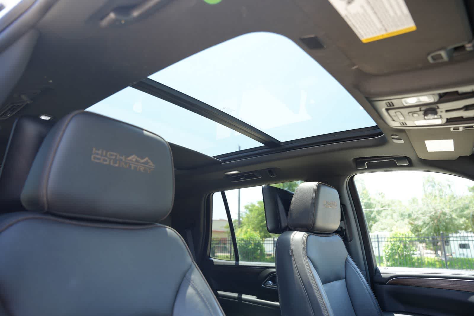 Thumbnail: 2023 Chevrolet Tahoe - 24