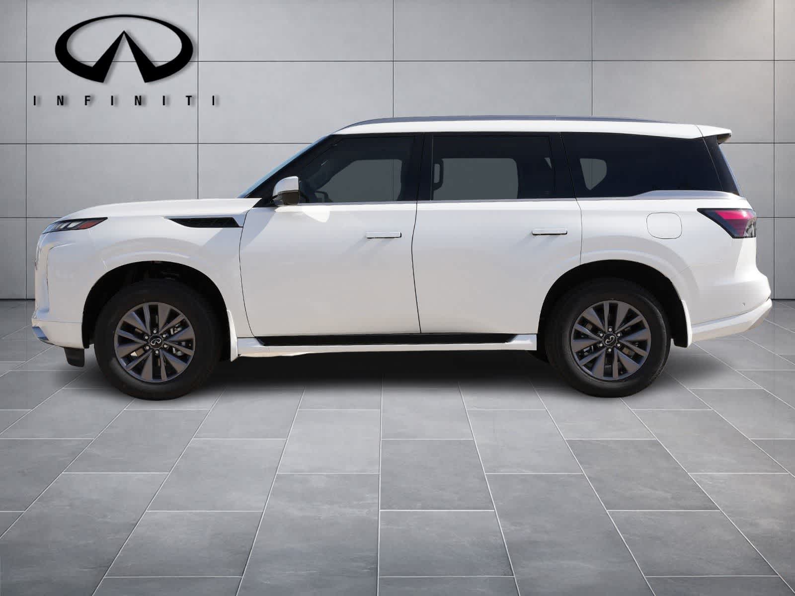 Thumbnail: 2026 INFINITI QX80 - 4