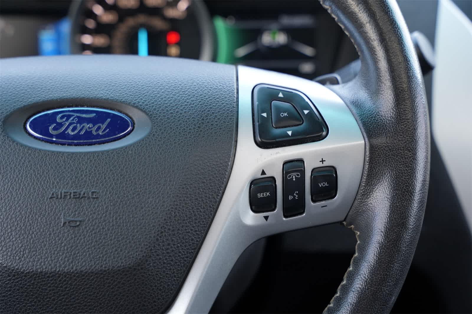 Thumbnail: 2015 Ford Explorer - 11