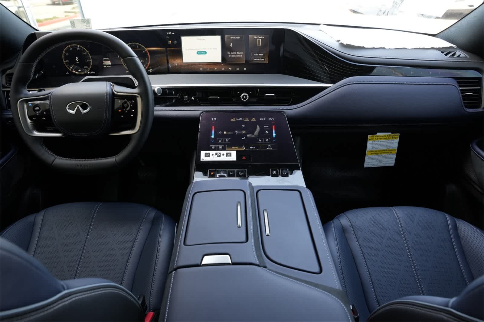 Thumbnail: 2026 INFINITI QX80 - 7