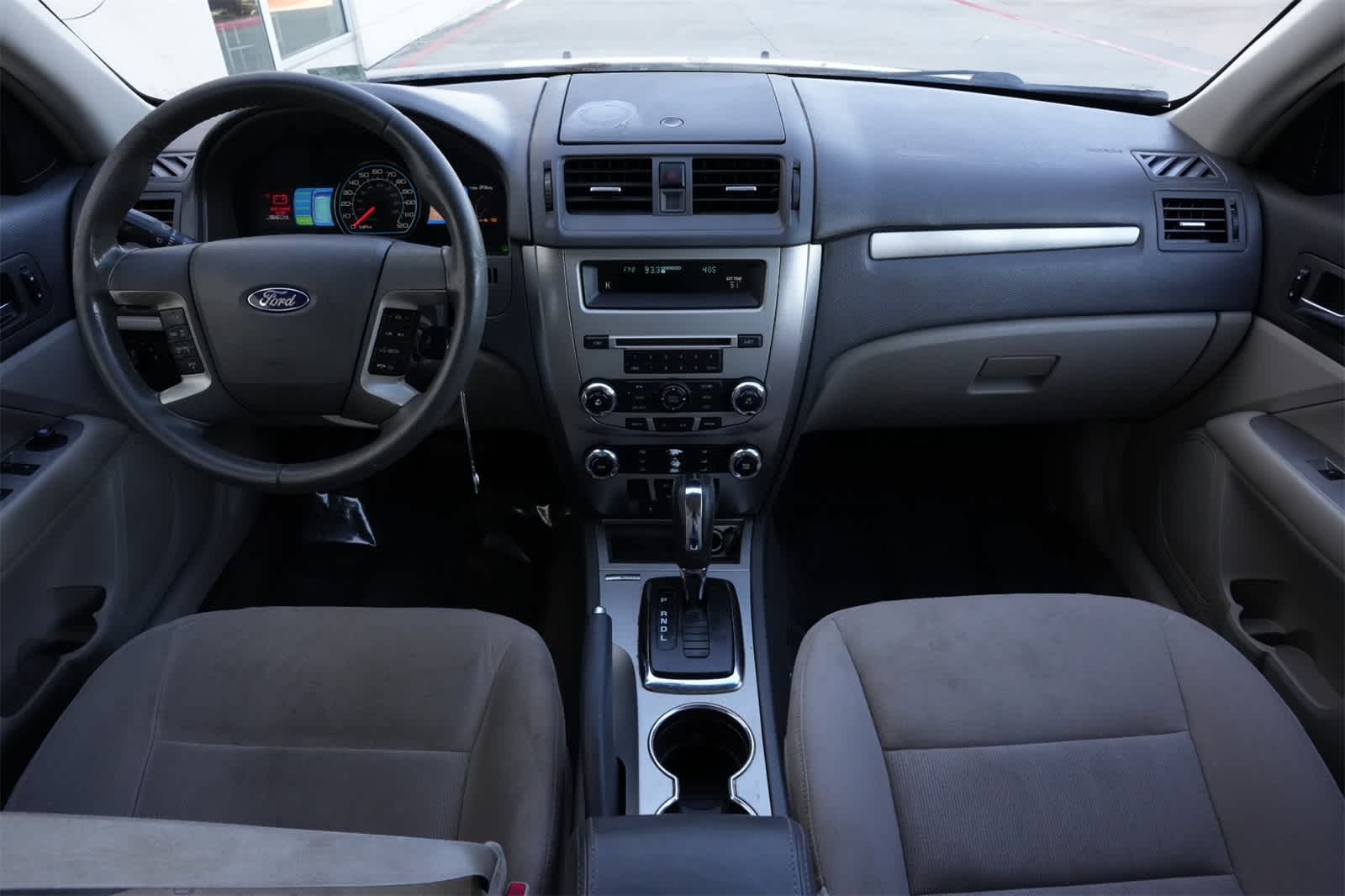 Thumbnail: 2010 Ford Fusion - 7