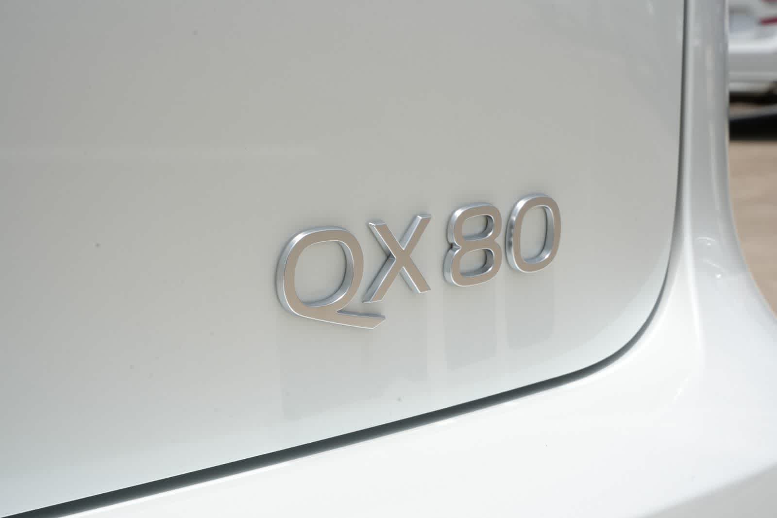 Thumbnail: 2026 INFINITI QX80 - 20