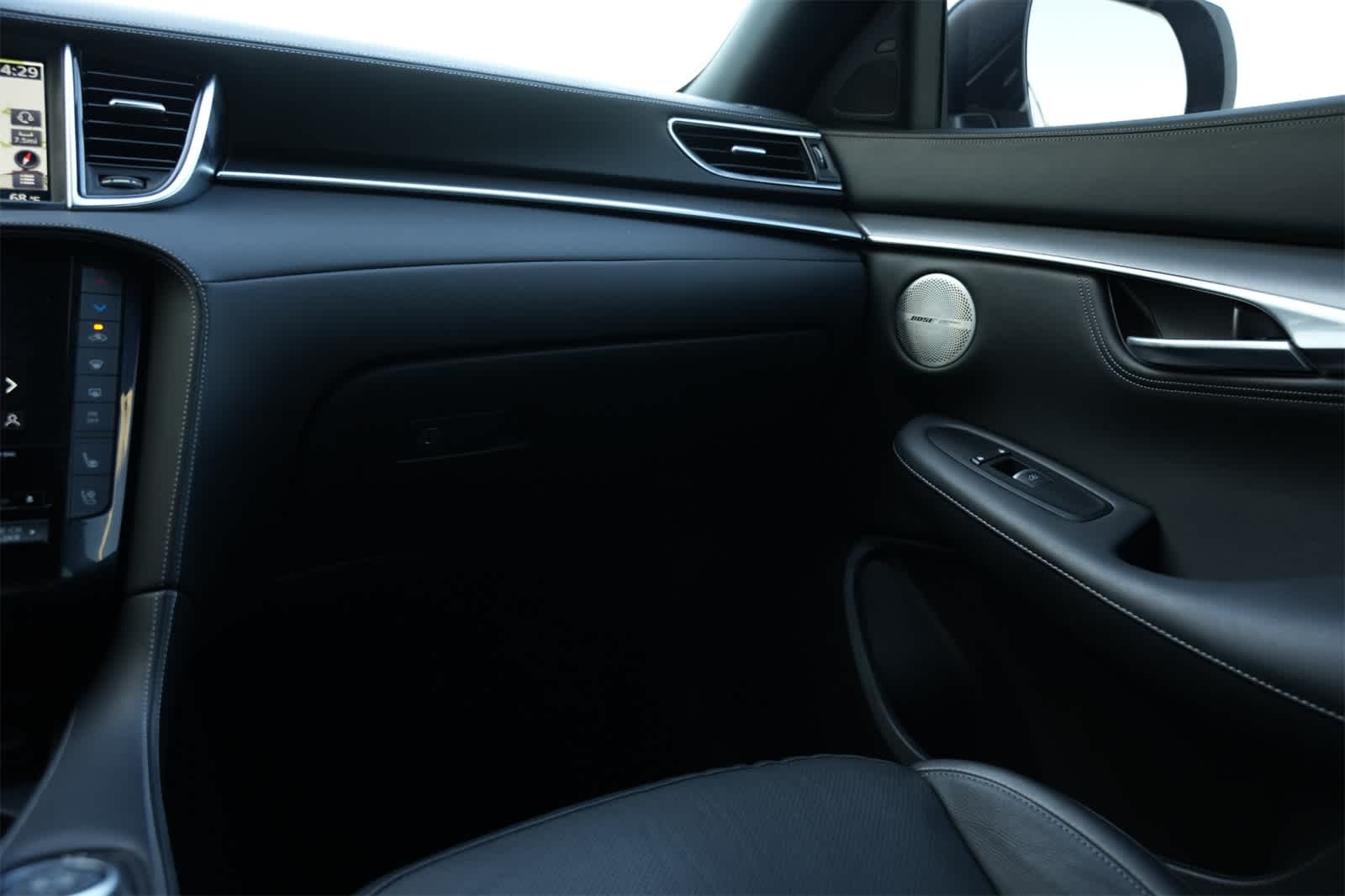 Thumbnail: 2024 INFINITI QX55 - 8