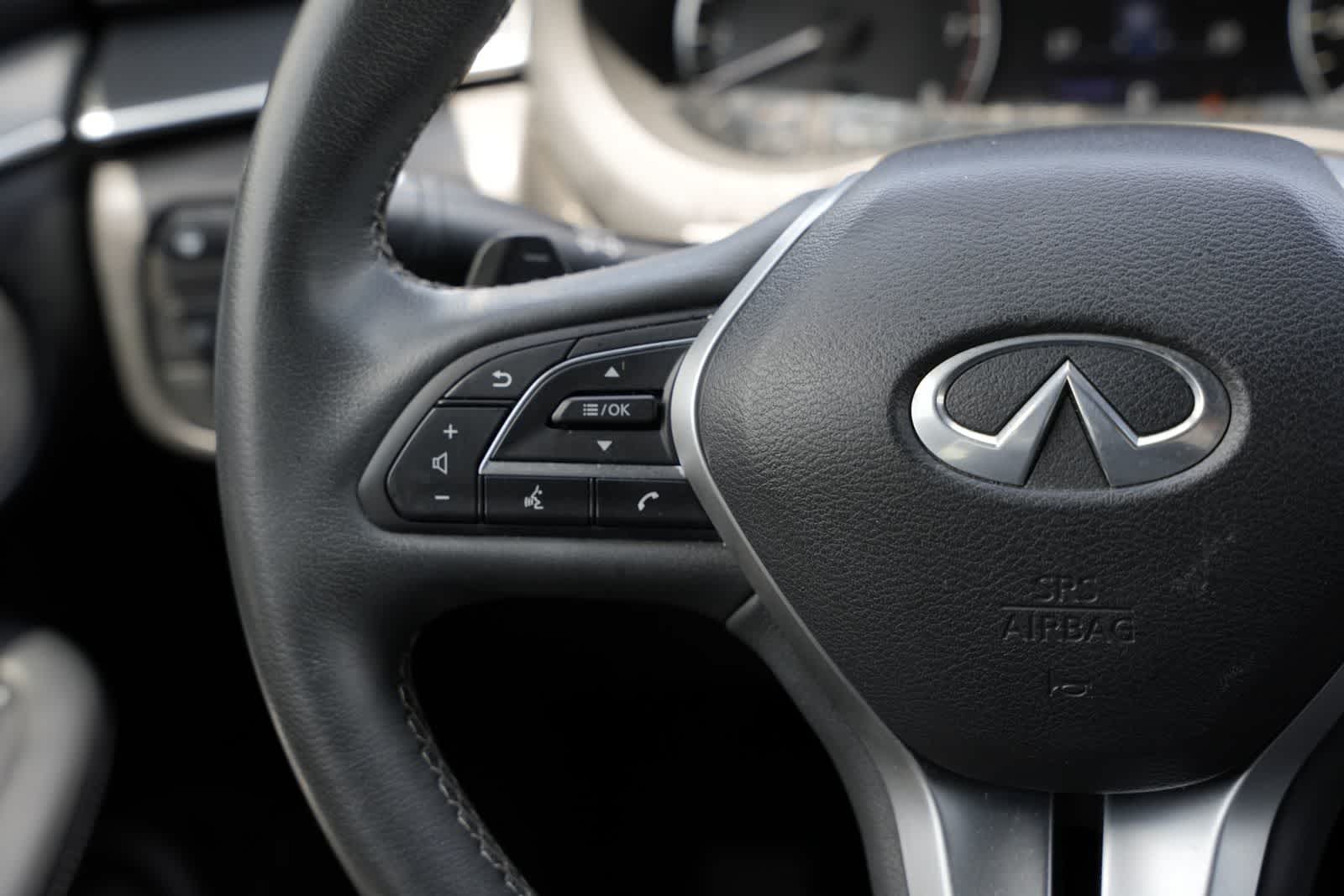 Thumbnail: 2023 INFINITI QX50 - 10