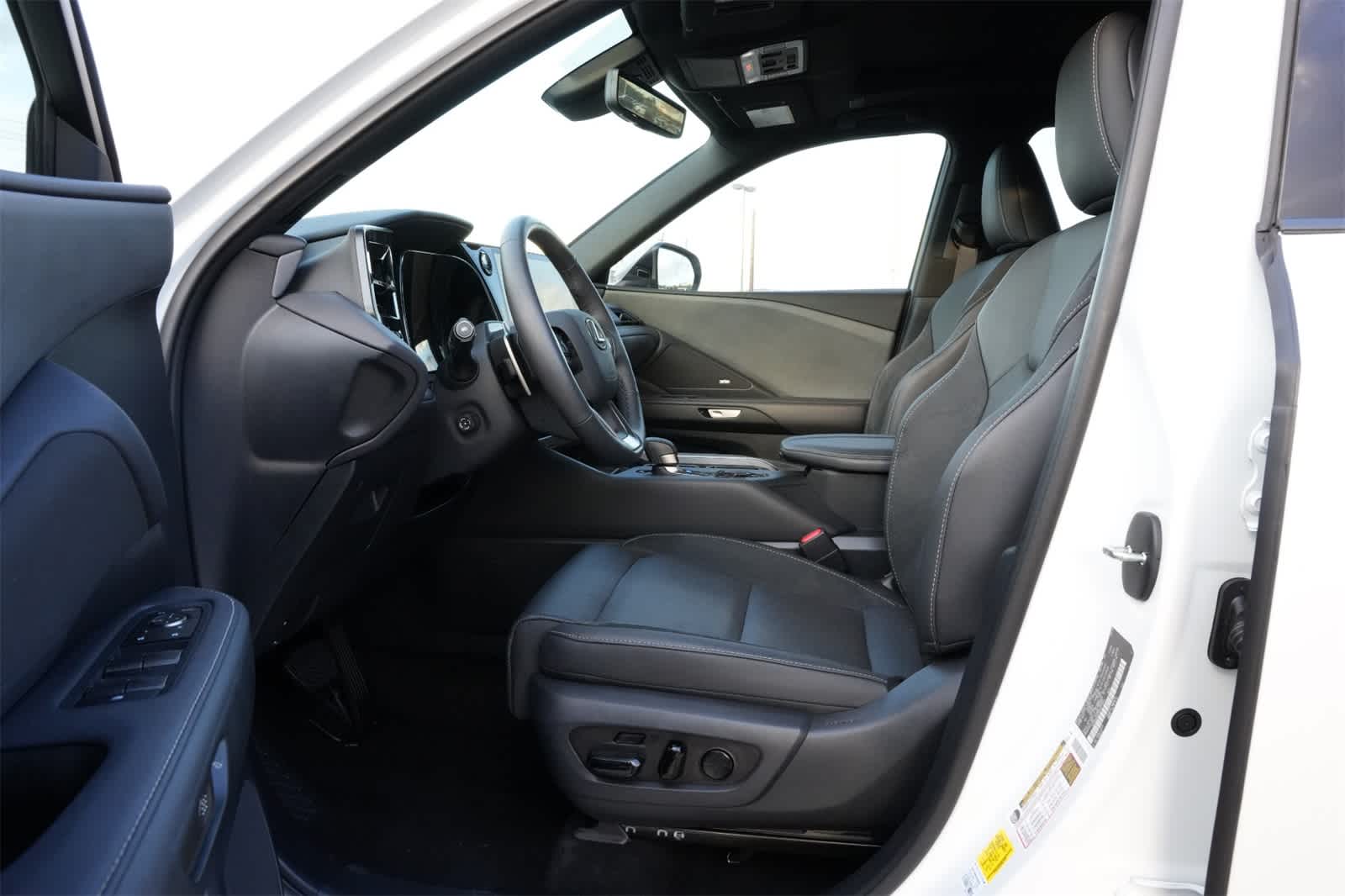 Thumbnail: 2024 Lexus TX - 17