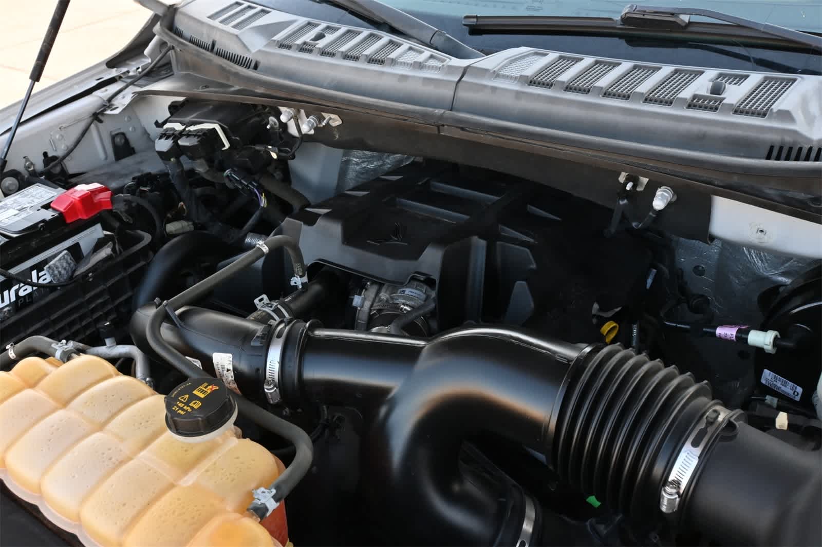 Thumbnail: 2015 Ford F-150 - 23