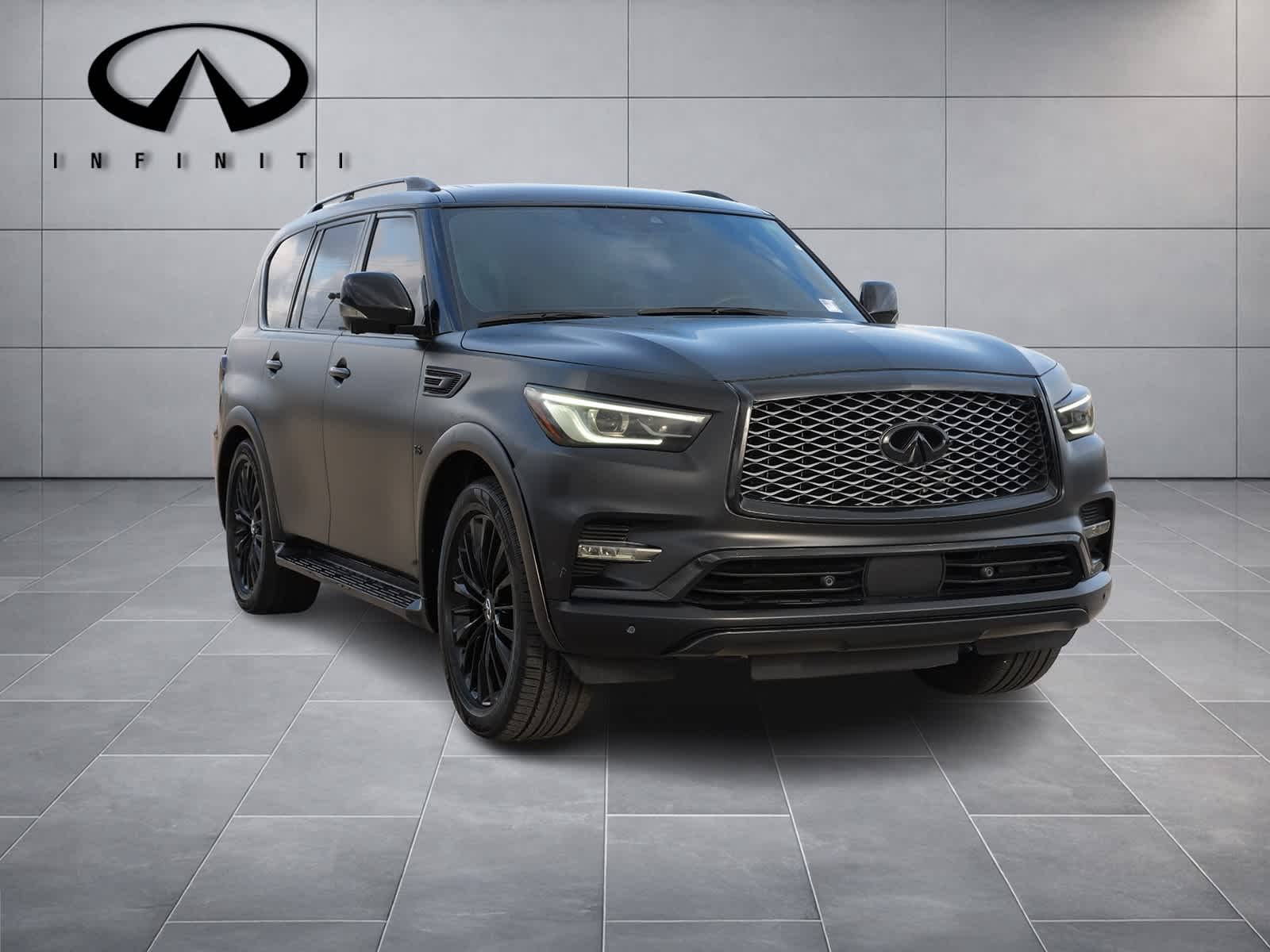 Thumbnail: 2022 INFINITI QX80 - 3