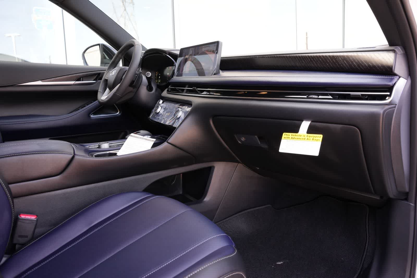 Thumbnail: 2026 INFINITI QX60 - 23