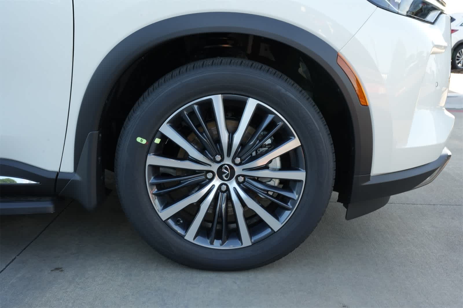 2025 INFINITI QX60 Sensory 22