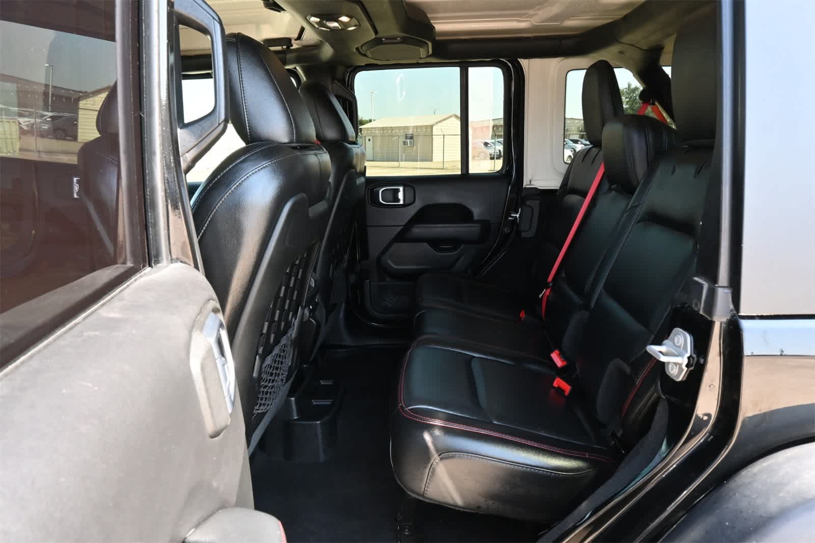 Thumbnail: 2020 Jeep Wrangler - 19