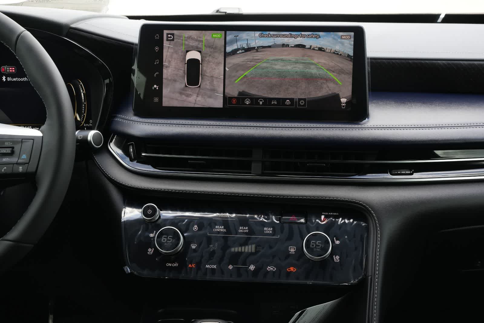 Thumbnail: 2026 INFINITI QX60 - 13