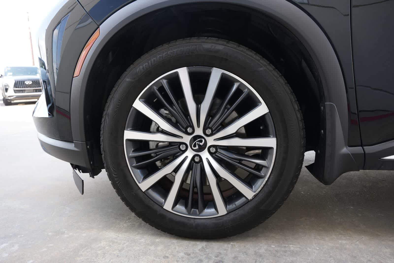 Thumbnail: 2023 INFINITI QX60 - 25