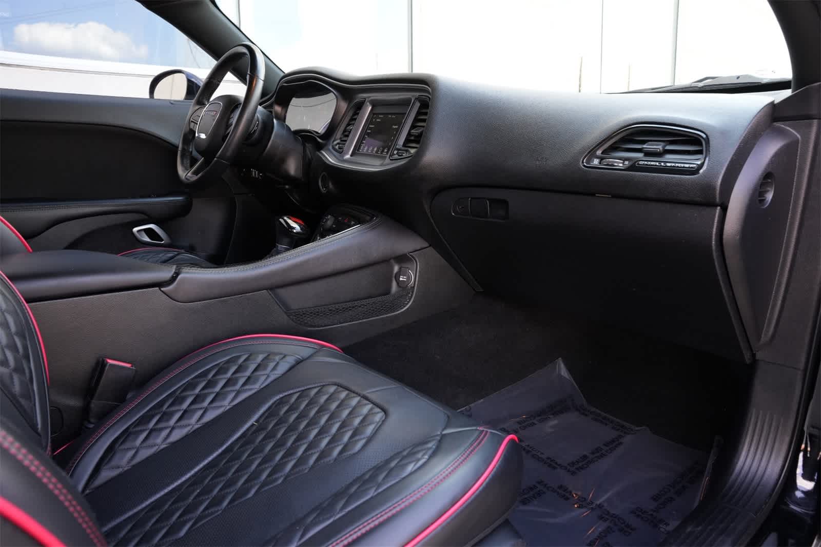 Thumbnail: 2019 Dodge Challenger - 20