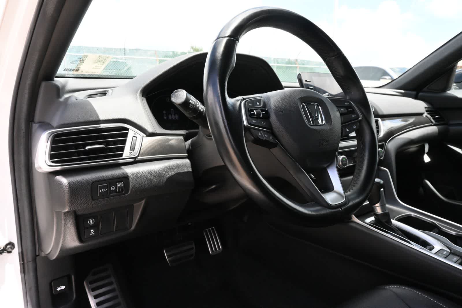 Thumbnail: 2021 Honda Accord - 16