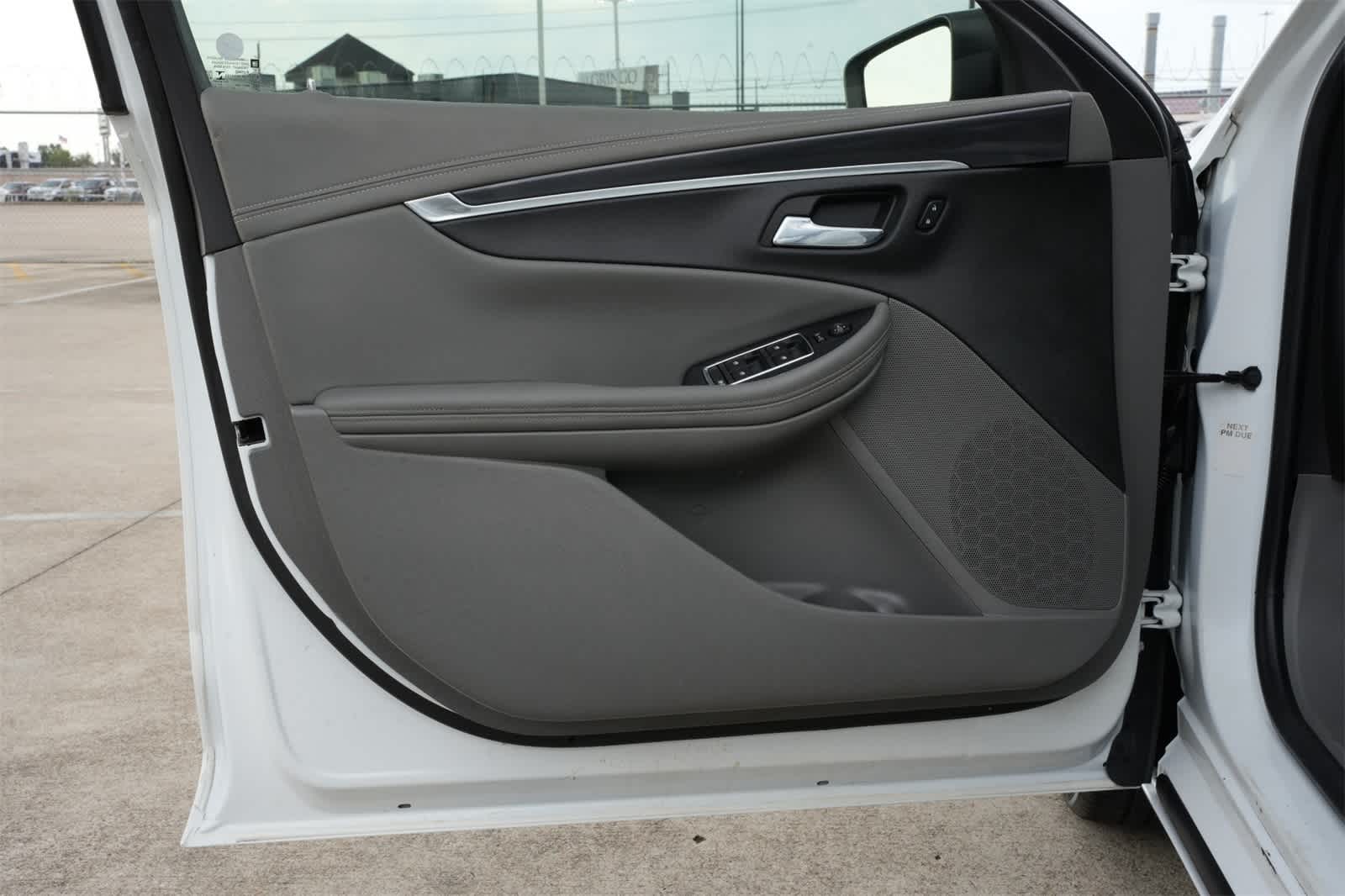 Thumbnail: 2018 Chevrolet Impala - 18