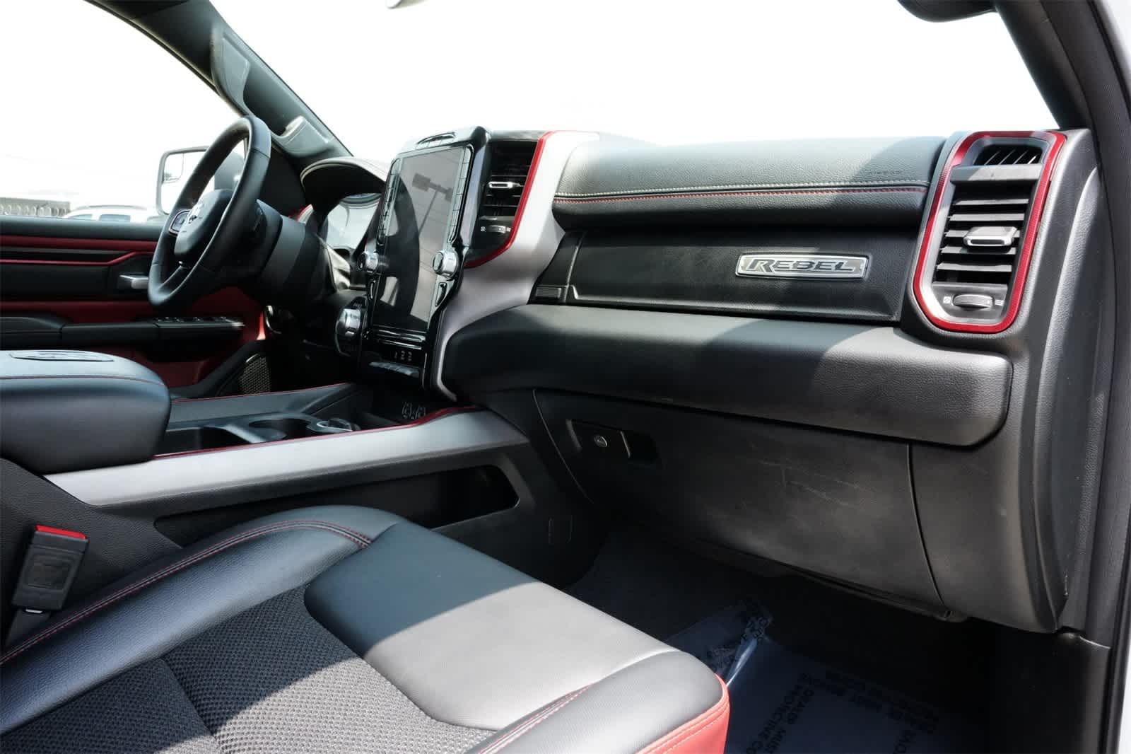 Thumbnail: 2025 RAM 1500 - 21