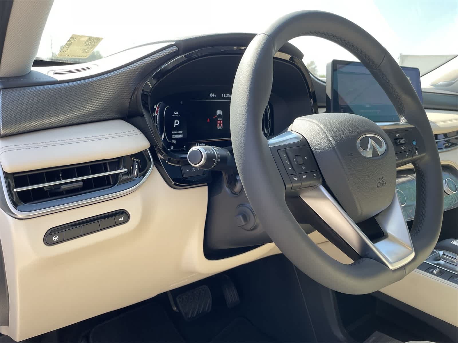Thumbnail: 2025 INFINITI QX60 - 16