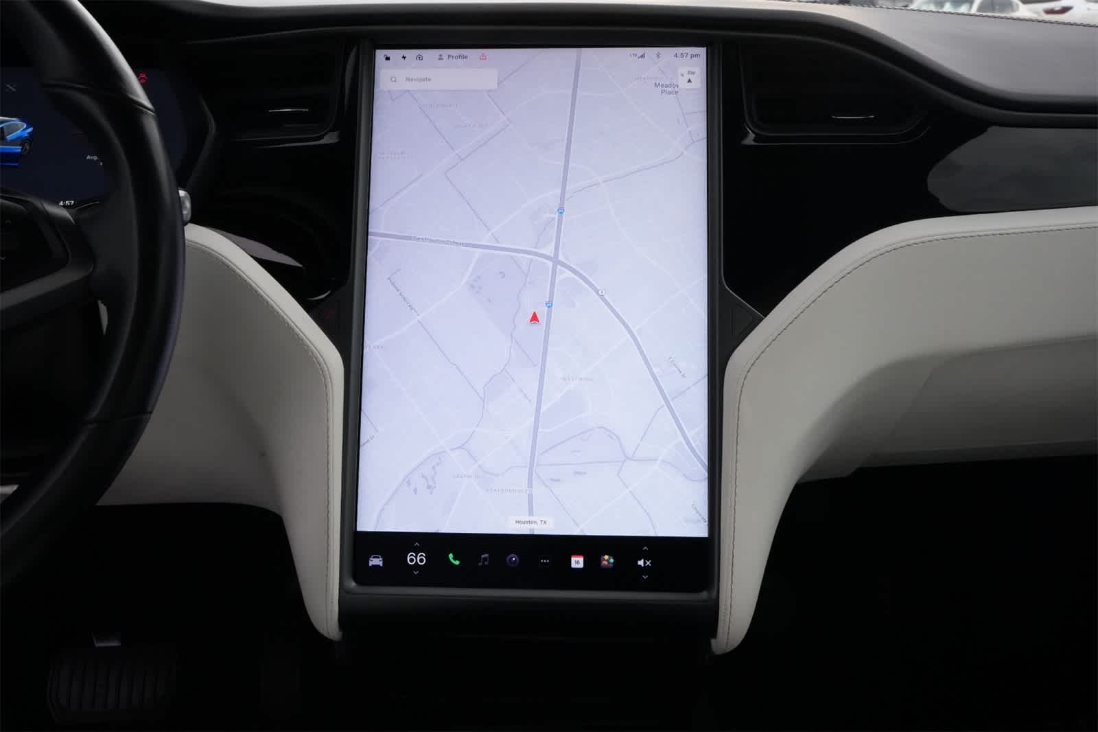 Thumbnail: 2019 Tesla Model X - 13