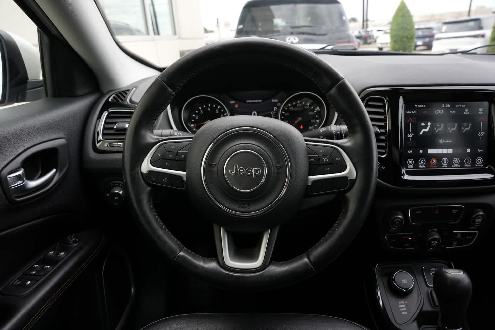 Thumbnail: 2020 Jeep Compass - 9