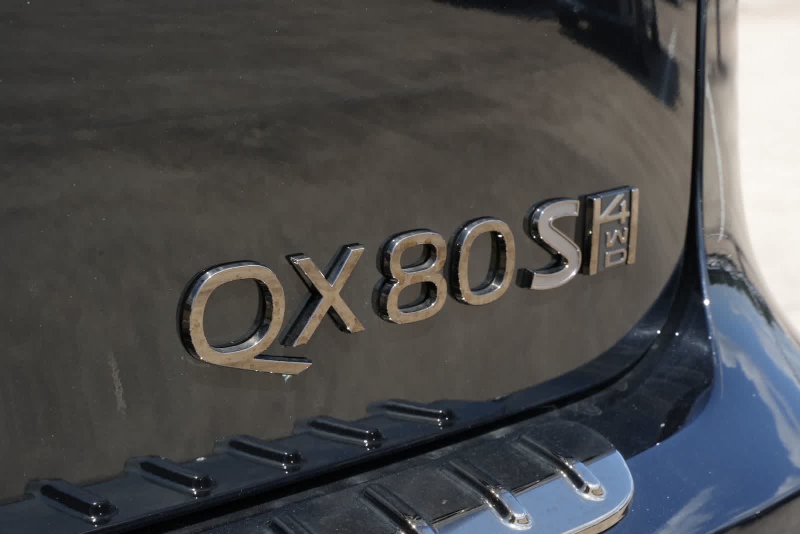 Thumbnail: 2026 INFINITI QX80 - 19