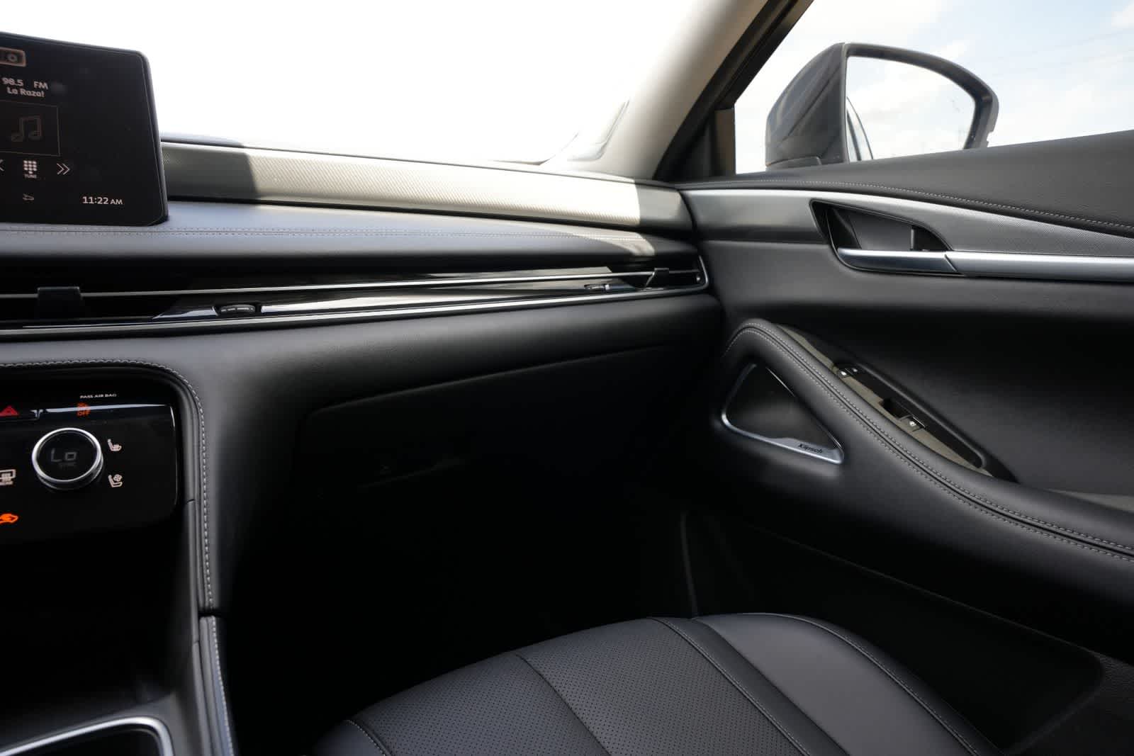 Thumbnail: 2026 INFINITI QX60 - 8