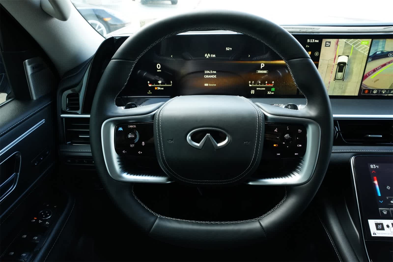 Thumbnail: 2025 INFINITI QX80 - 9