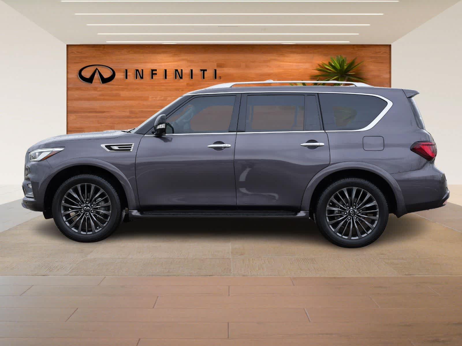 Thumbnail: 2023 INFINITI QX80 - 4