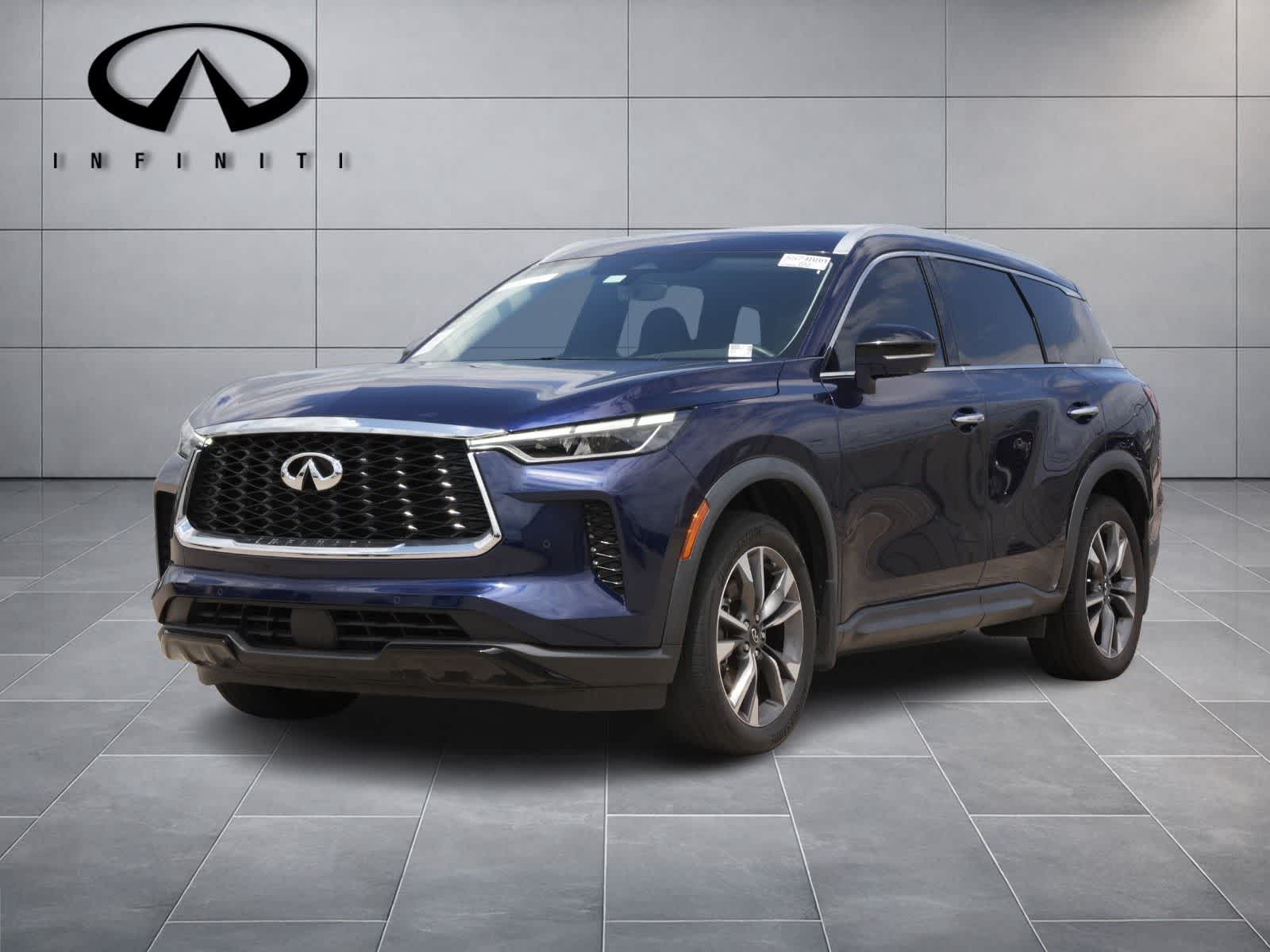 Thumbnail: 2023 INFINITI QX60 - 1