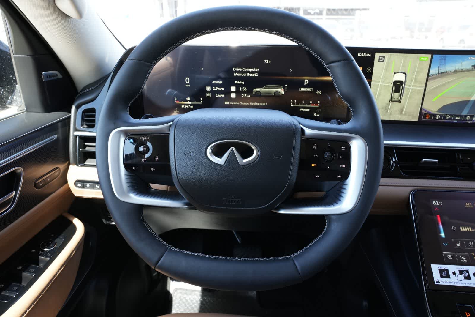 Thumbnail: 2026 INFINITI QX80 - 9