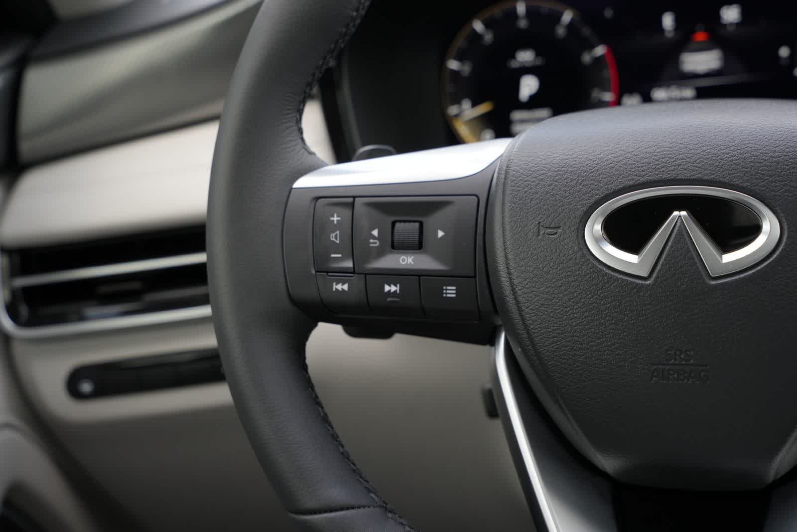 Thumbnail: 2027 INFINITI QX60 - 10