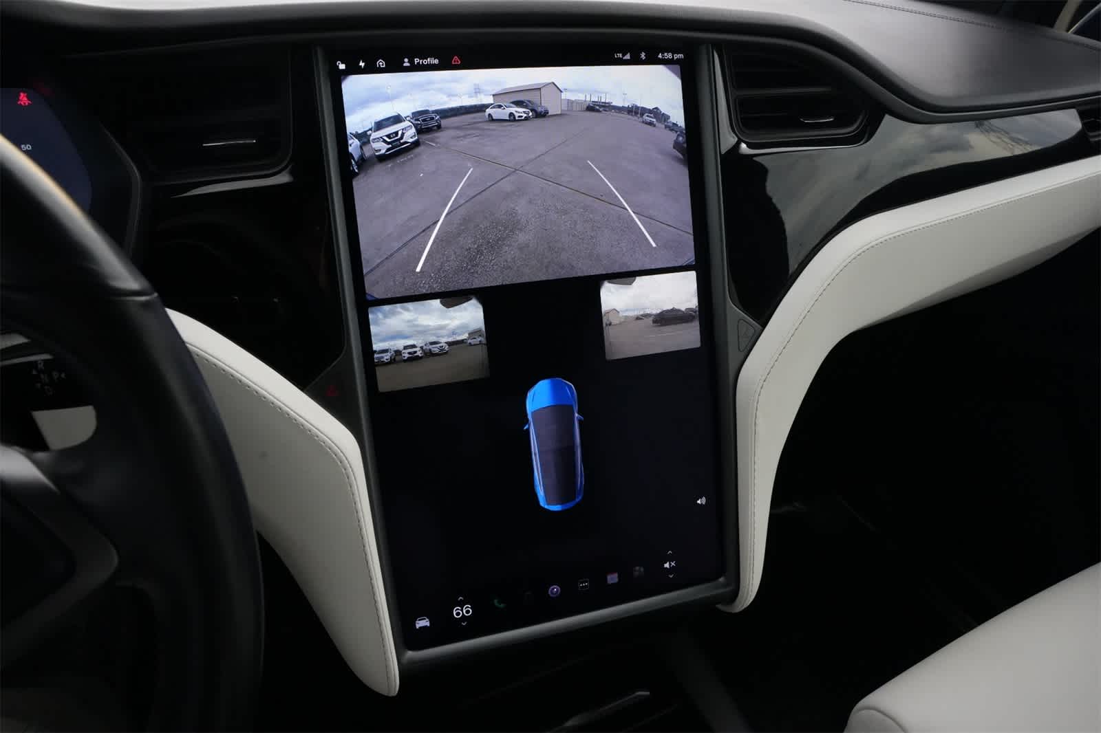 Thumbnail: 2019 Tesla Model X - 14