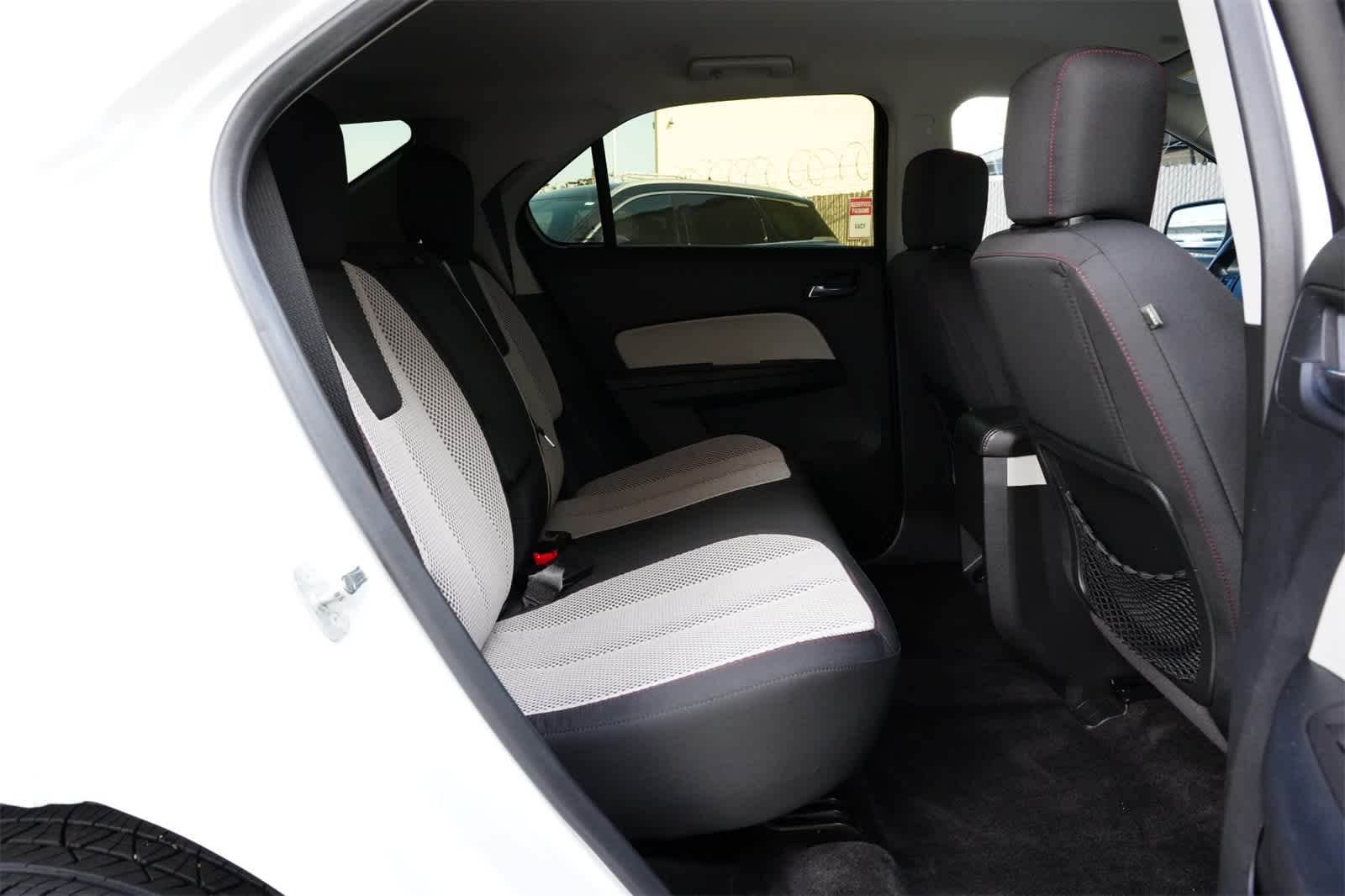 Thumbnail: 2016 Chevrolet Equinox - 21