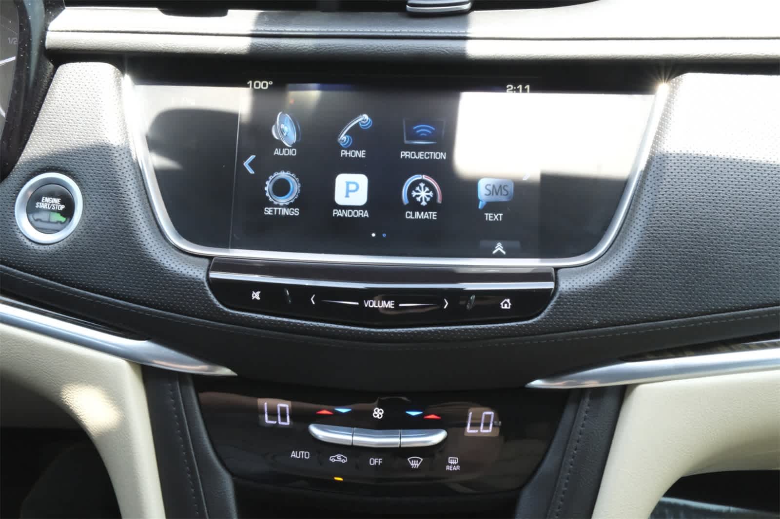 Thumbnail: 2017 Cadillac XT5 - 12