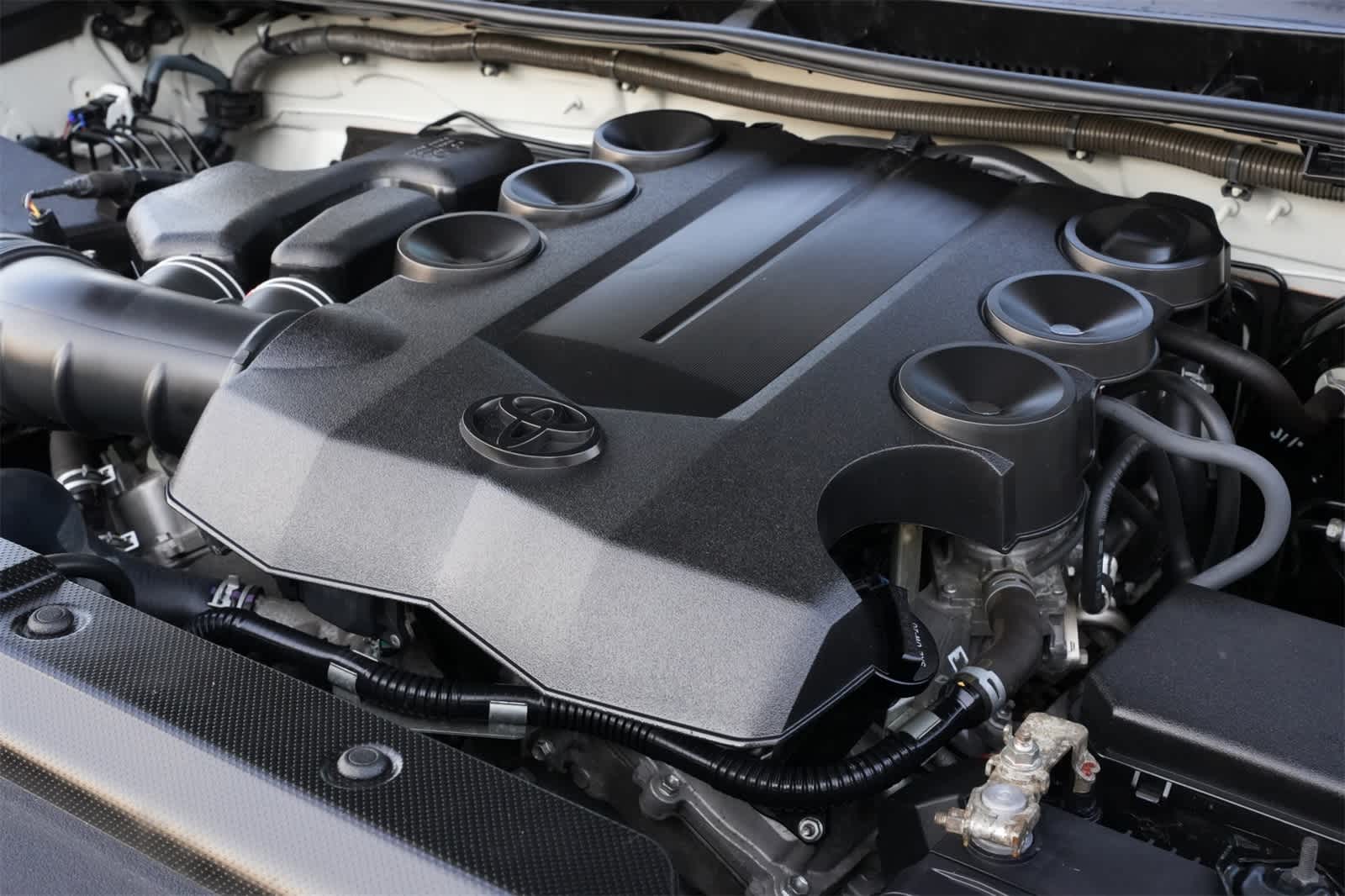 Thumbnail: 2016 Toyota 4Runner - 26