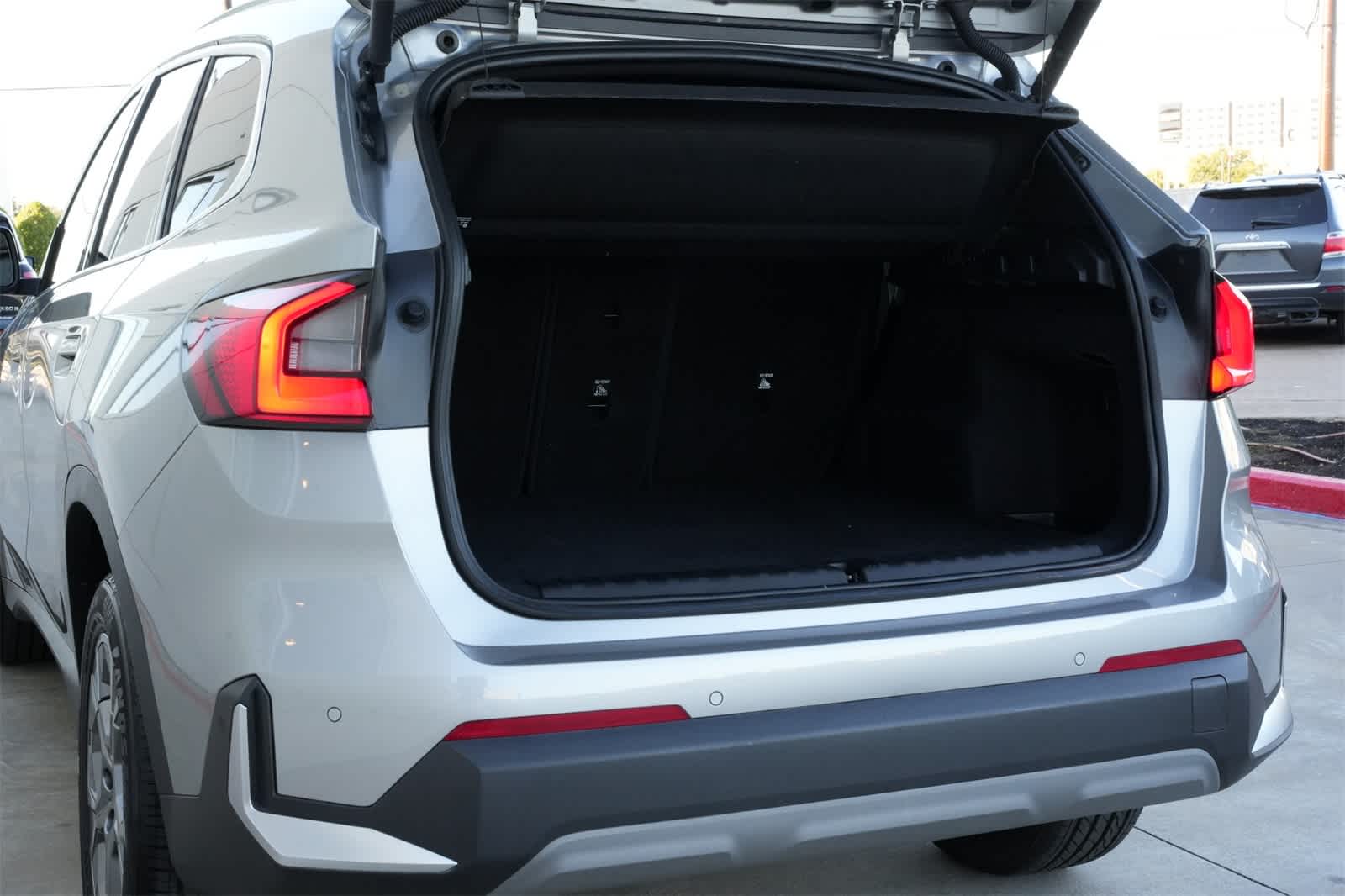 Thumbnail: 2023 BMW X1 - 21