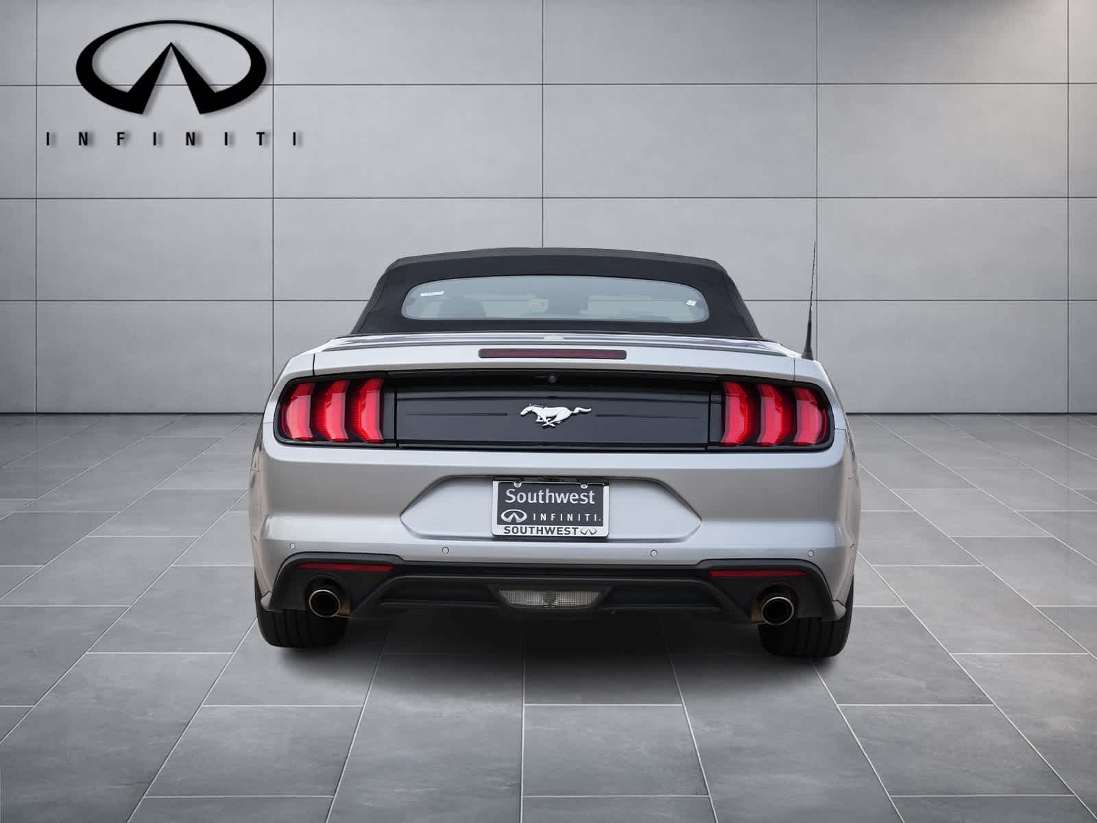 Thumbnail: 2022 Ford Mustang - 6