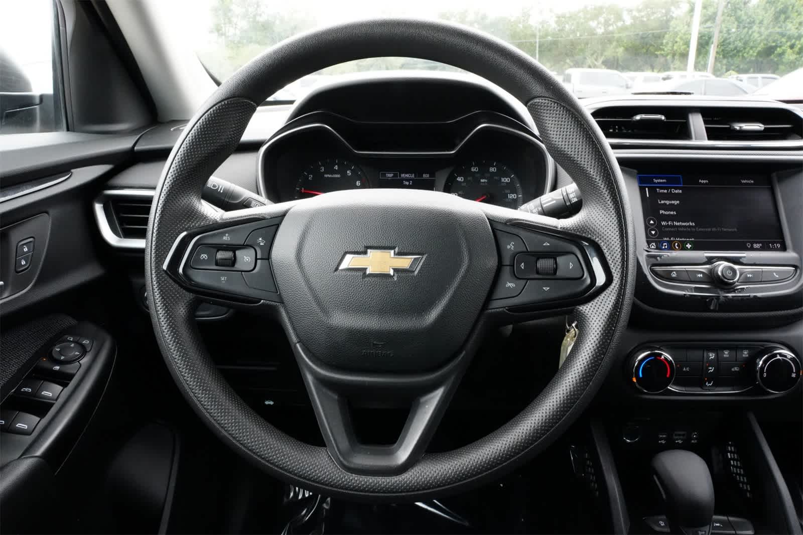 Thumbnail: 2022 Chevrolet TrailBlazer - 7