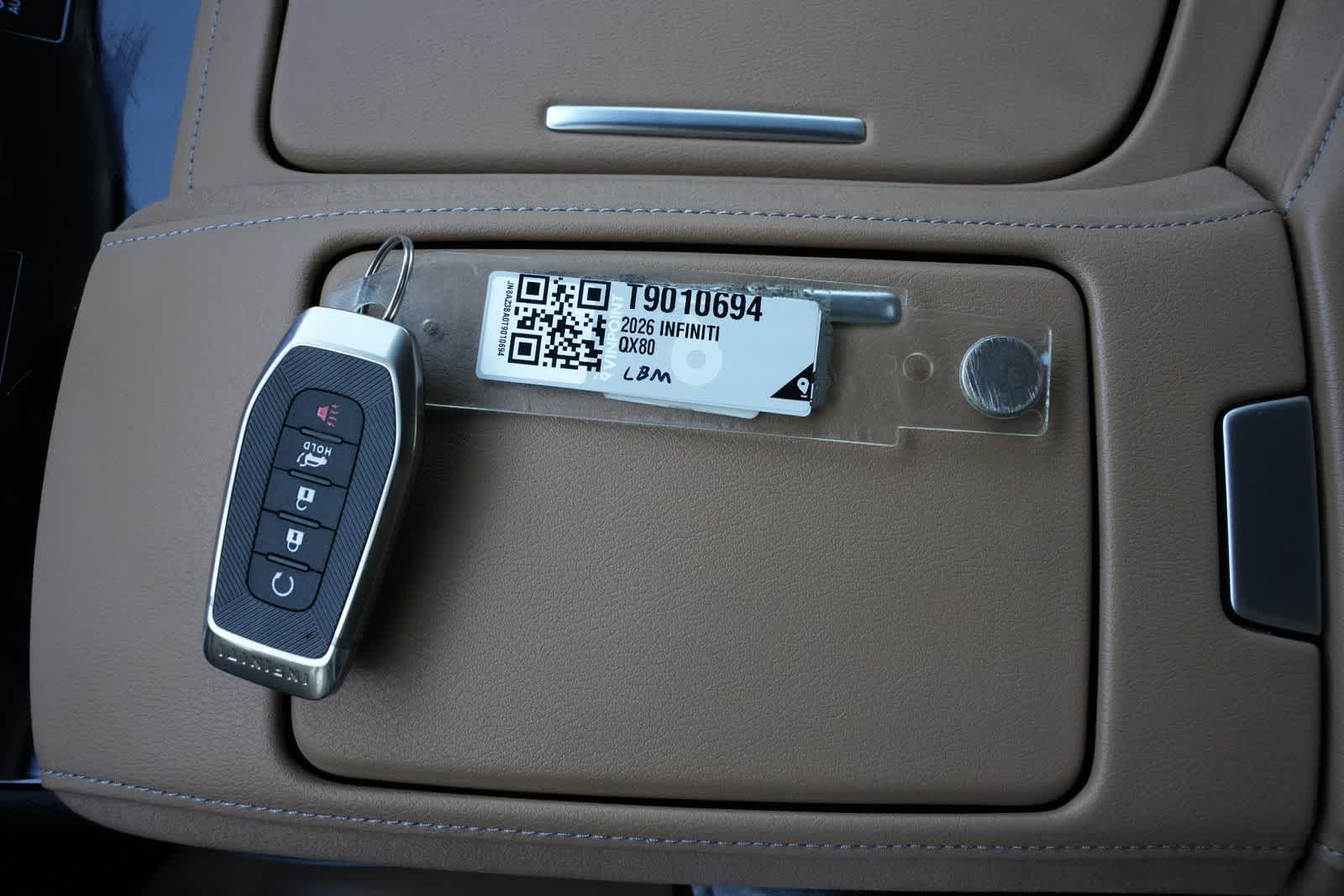 Thumbnail: 2026 INFINITI QX80 - 27