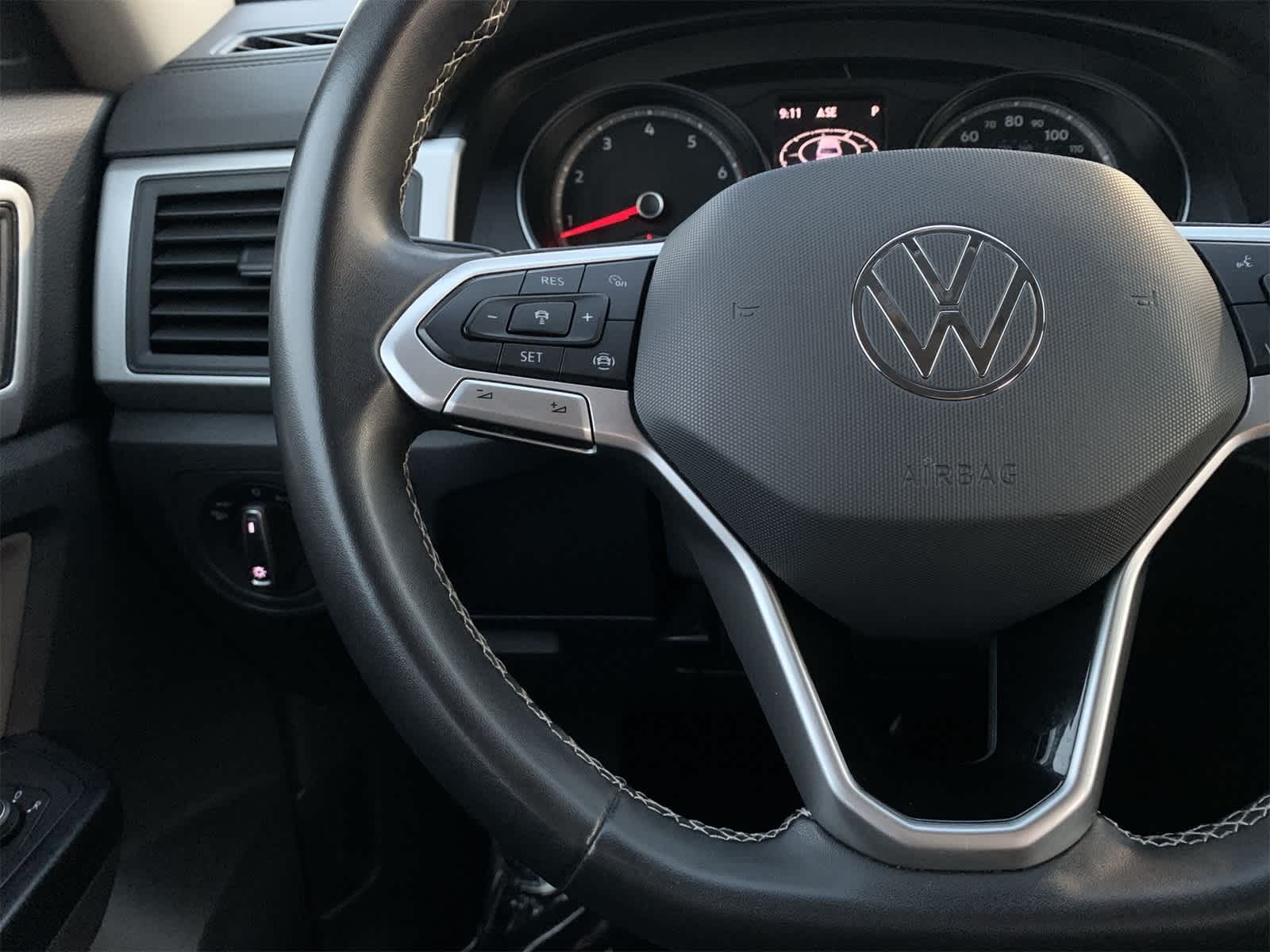 2021 Volkswagen Atlas SE 10