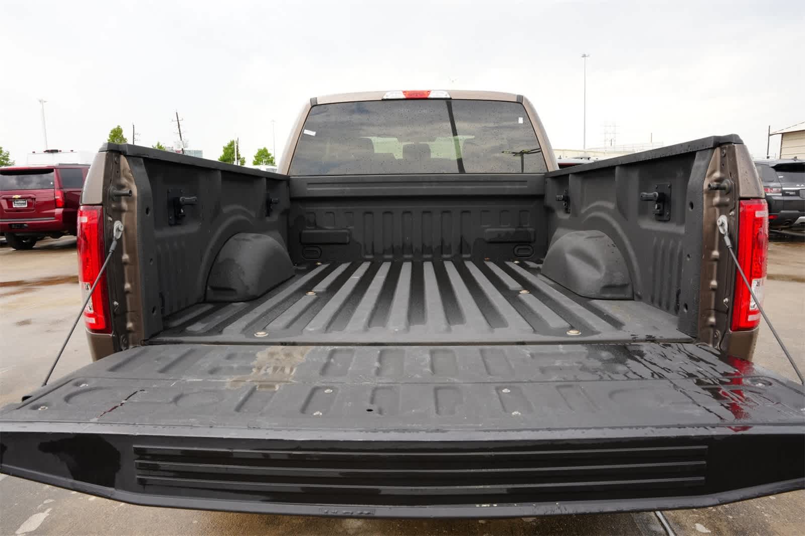 2016 Ford F-150  17