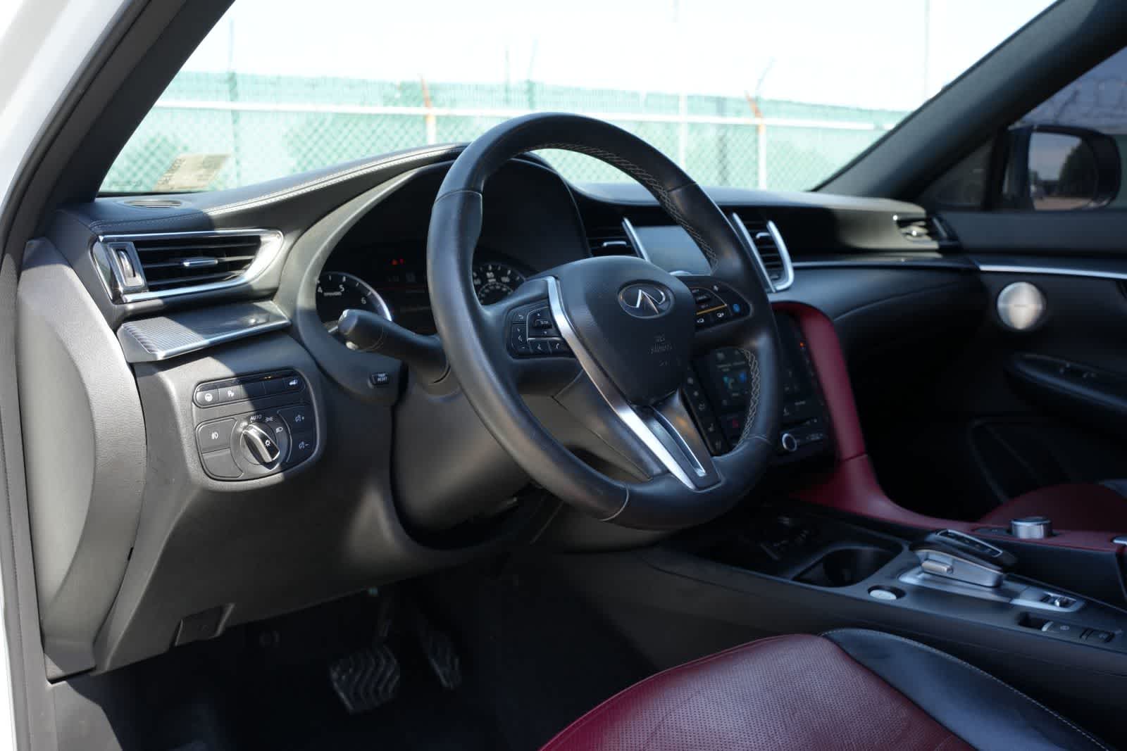 Thumbnail: 2023 INFINITI QX50 - 15