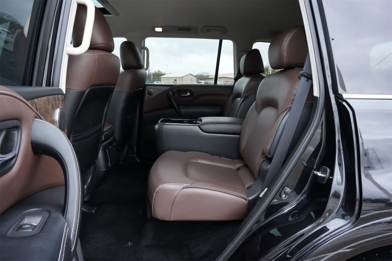 Thumbnail: 2024 INFINITI QX80 - 18