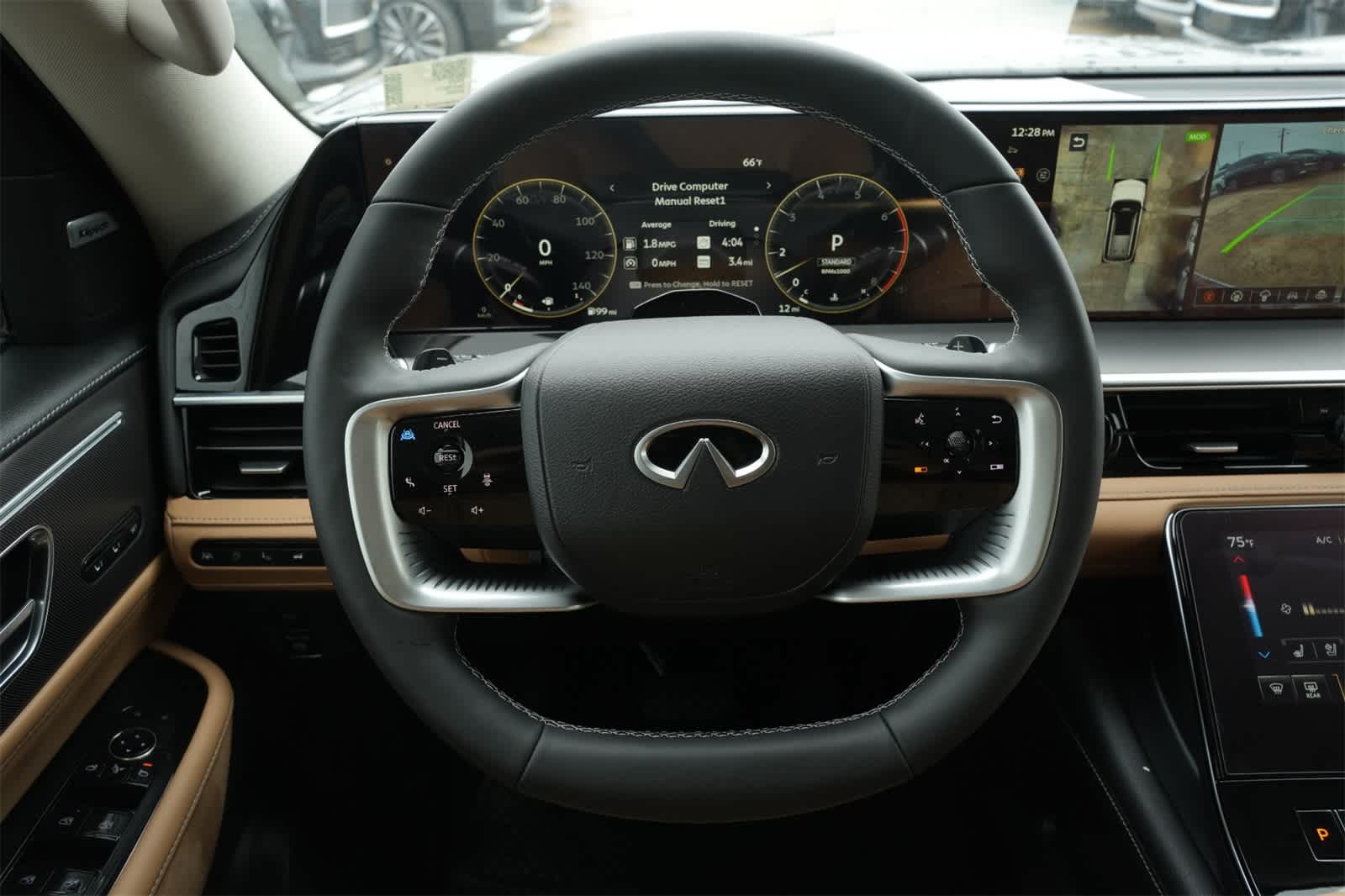 Thumbnail: 2025 INFINITI QX80 - 12