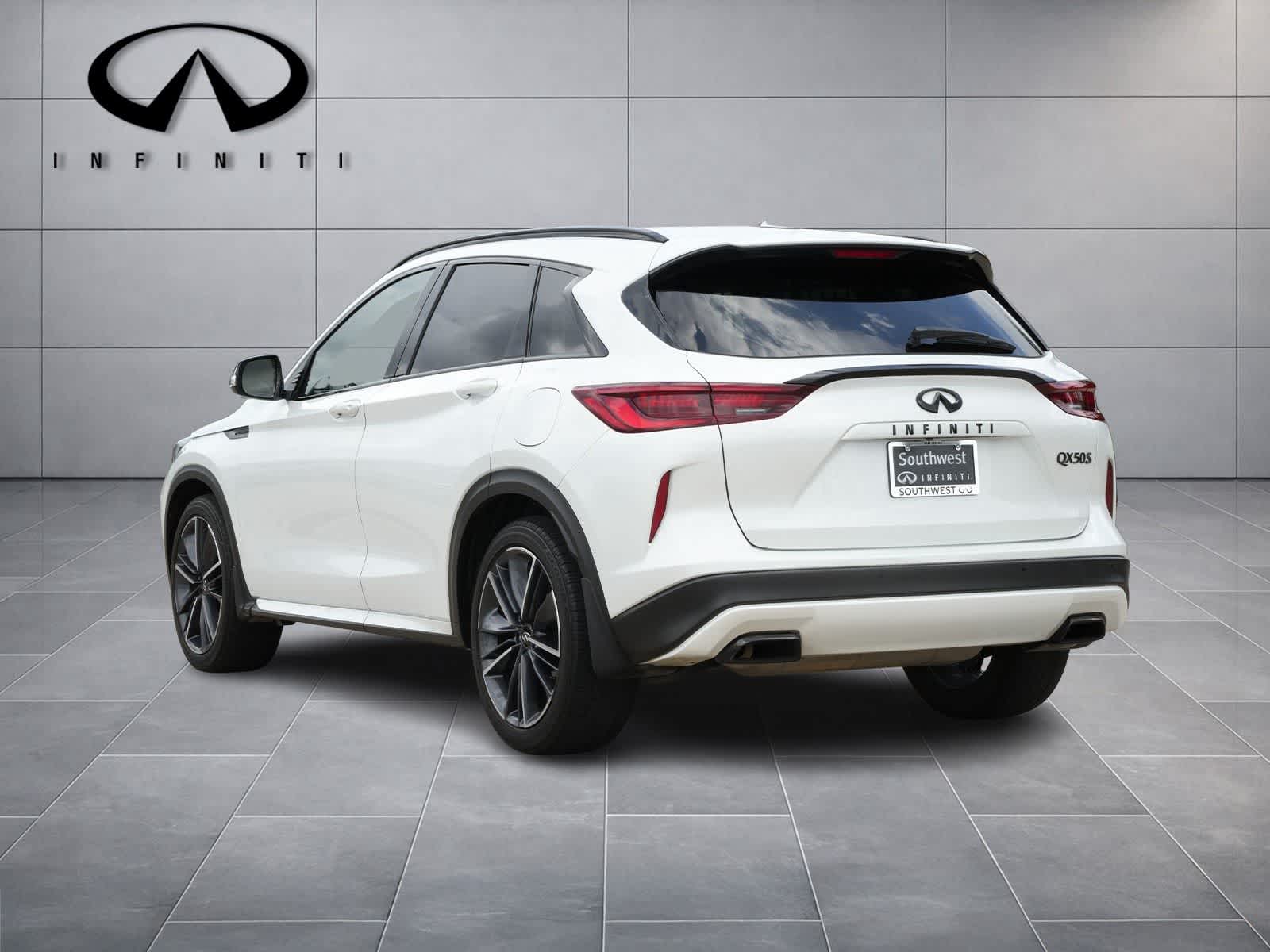 Thumbnail: 2023 INFINITI QX50 - 5
