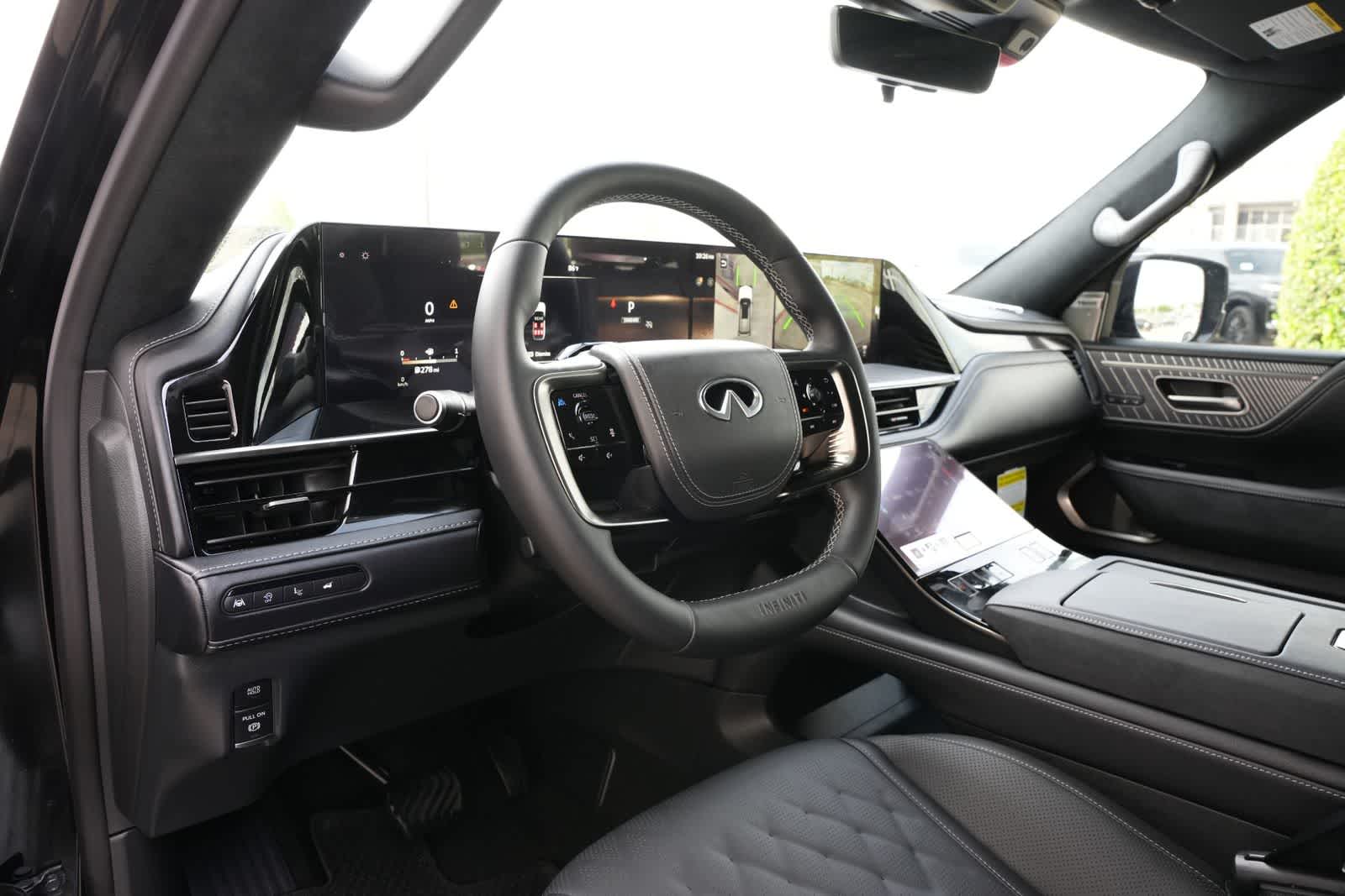Thumbnail: 2026 INFINITI QX80 - 17