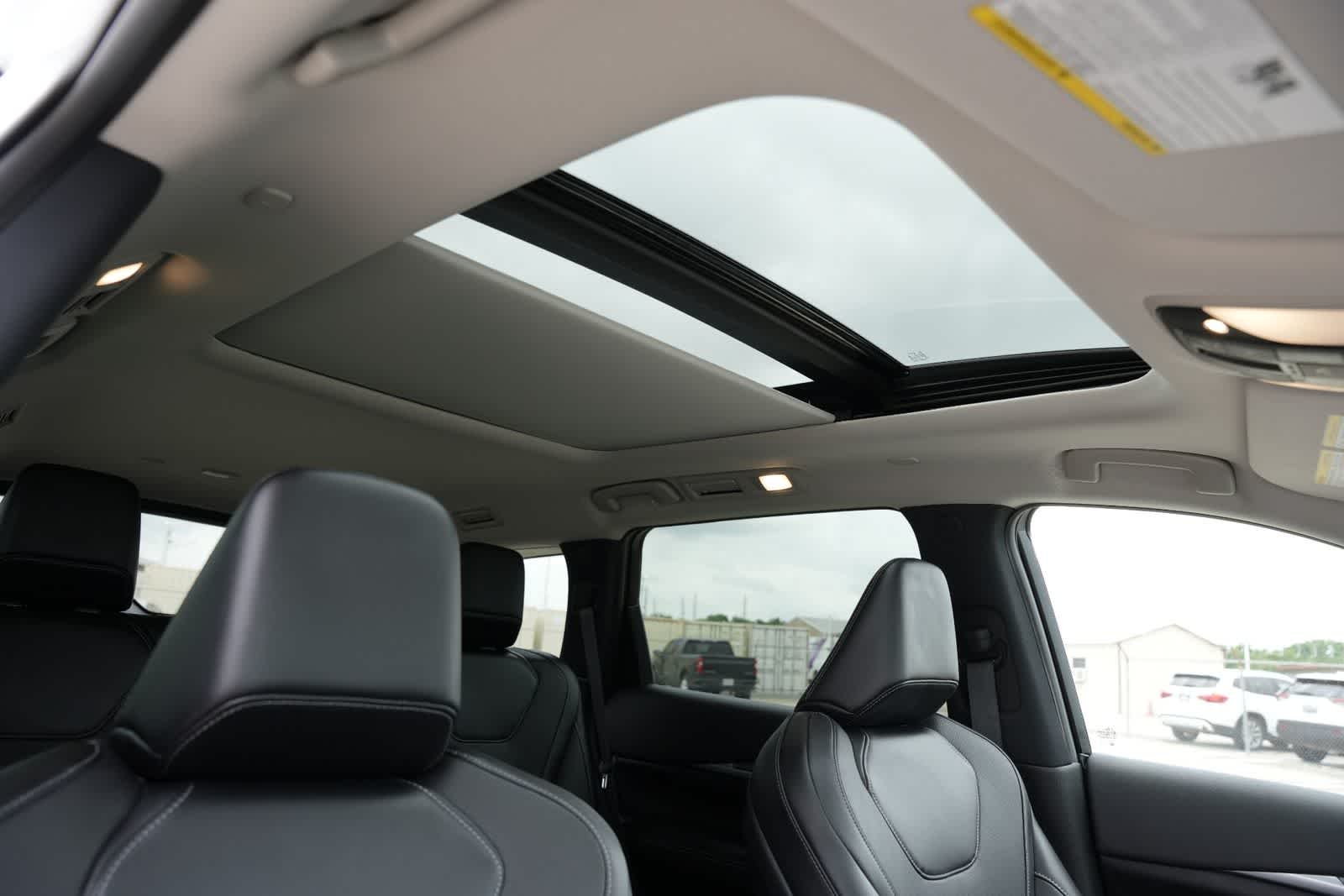 Thumbnail: 2027 INFINITI QX60 - 24